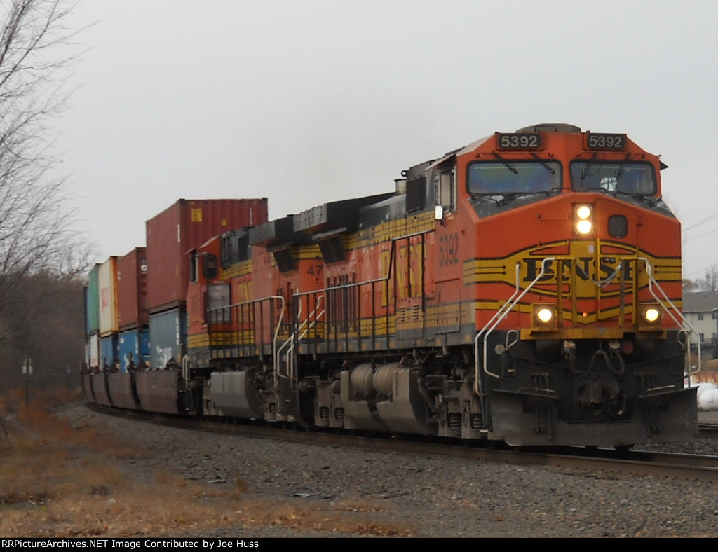 BNSF 5392 East